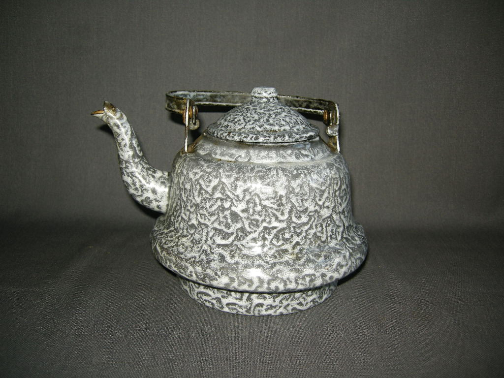 emaille grijs gewolkt 009. waterketeltje