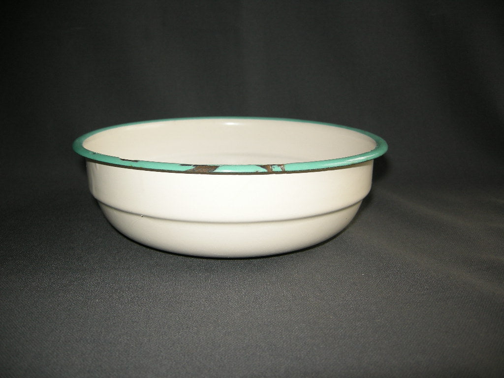 emaille crème 009. schaaltje