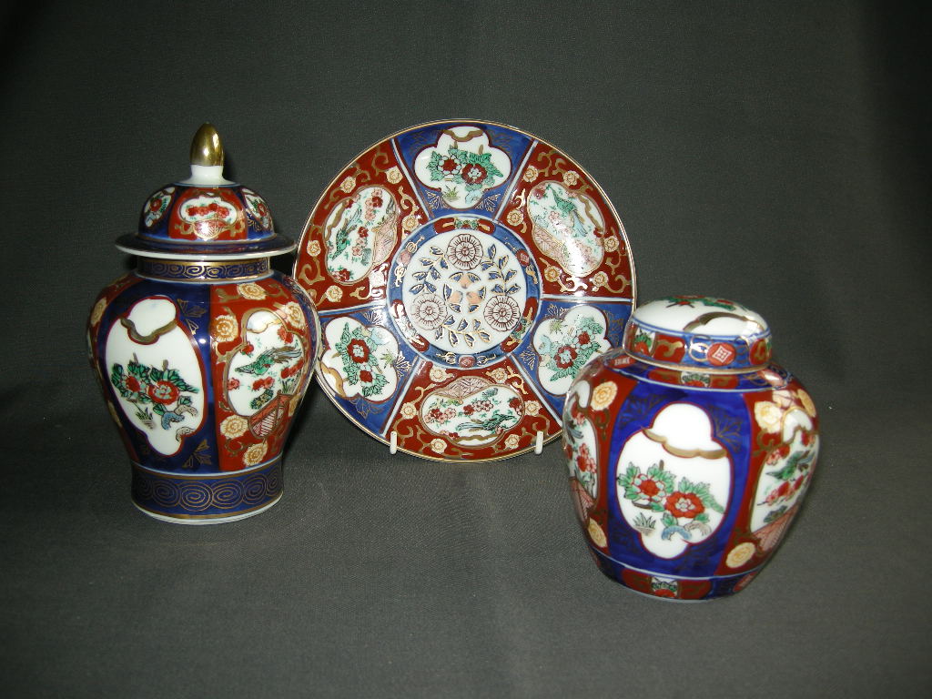 diverse Japans 010. 3-delige set Gold Imari