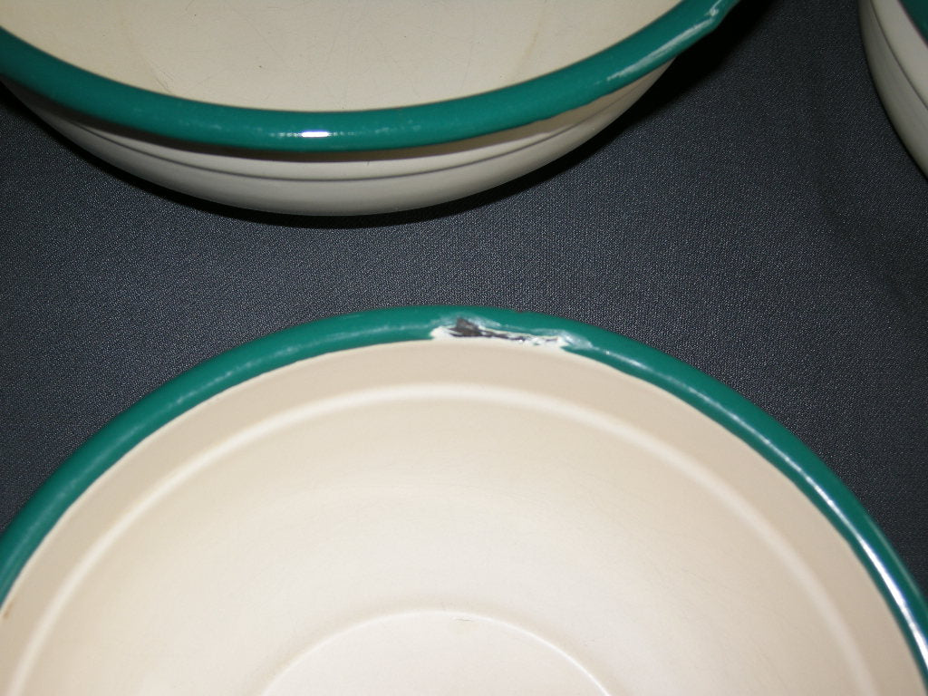 emaille crème 010. 5-delige schalenset