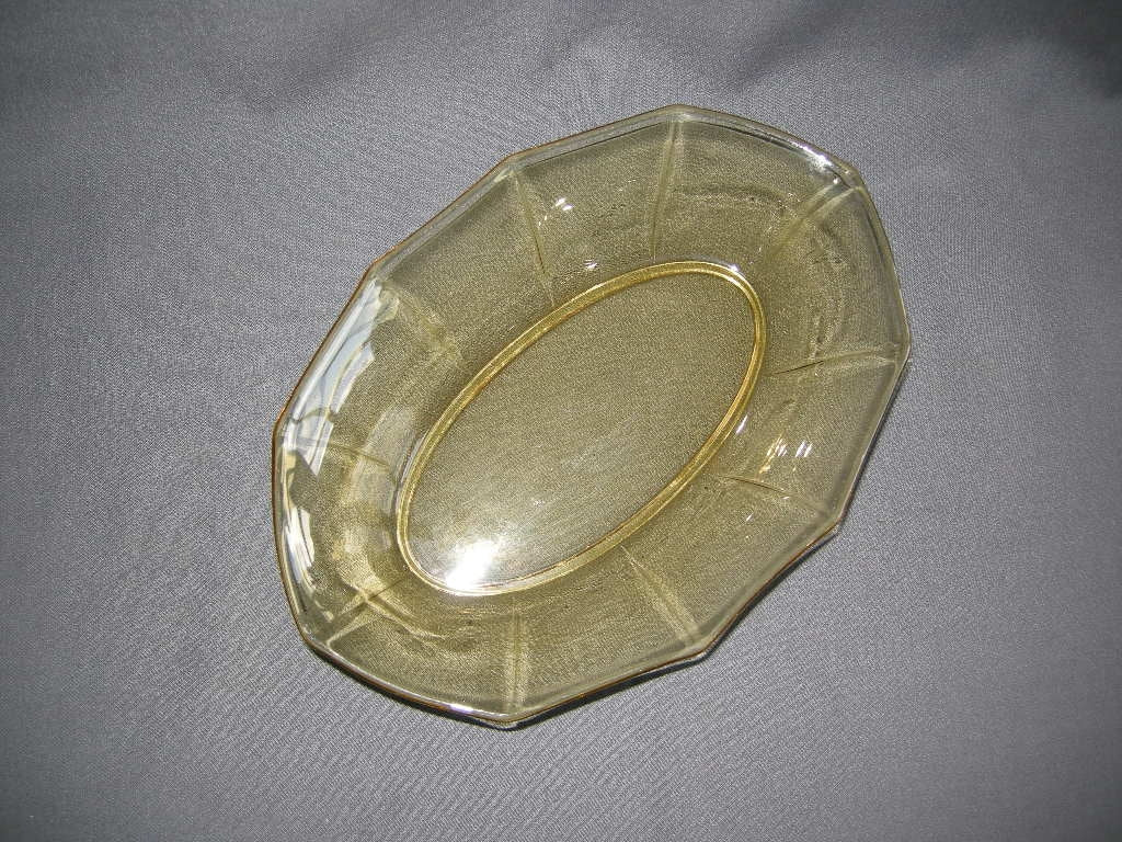 glas - kristal geel 011. ovale schaal