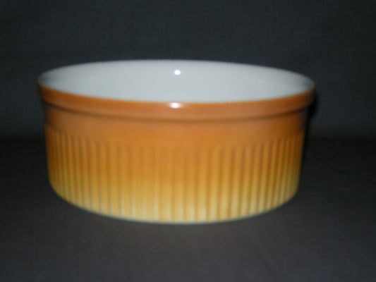 Petrus Regout parafeu oranje 011. souffleschaal de Sphinx