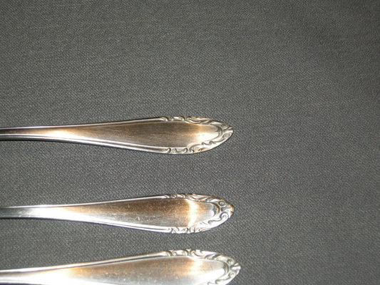 Gebruikt bestek diverse 011. Silvello lepels en vorken