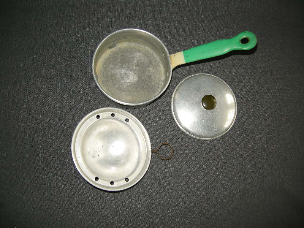 brocante diverse 012. eierenpoacher