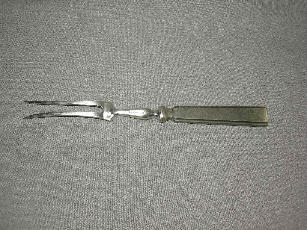 Gero Zilmeta diverse bestekdelen 012. vleesvork 26 cm.