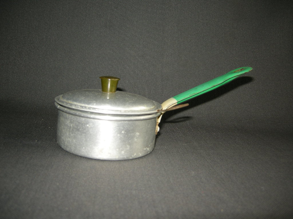 brocante diverse 012. eierenpoacher