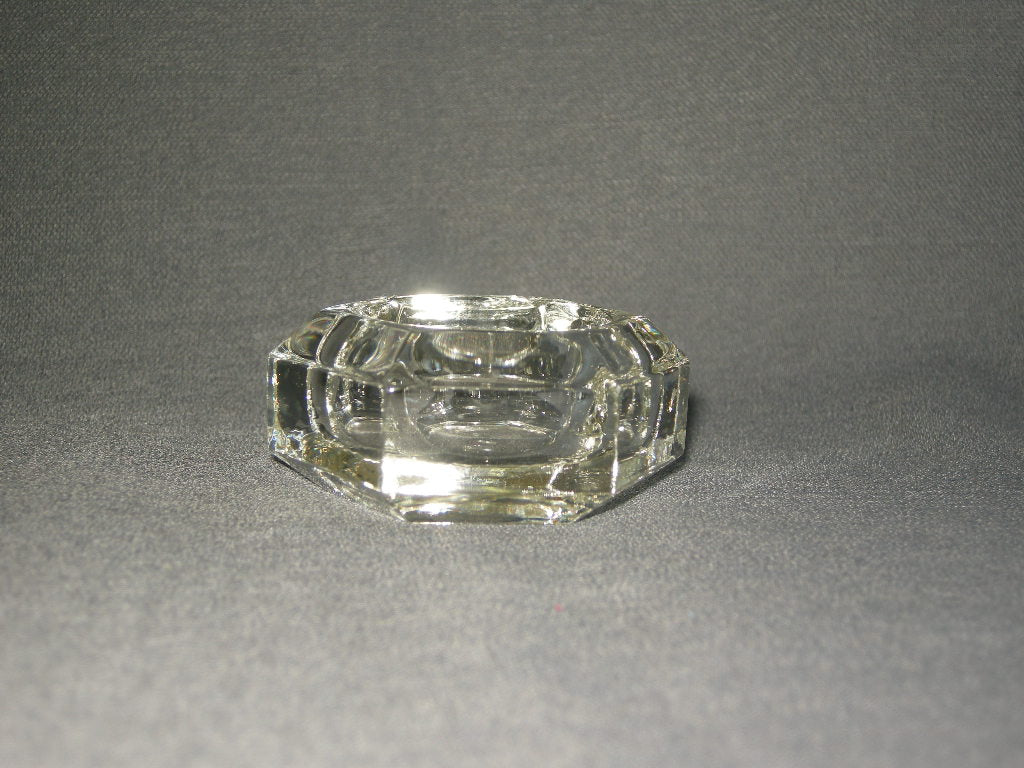 glas - kristal kandelaars + theelichthouders 012. theelichtje laag