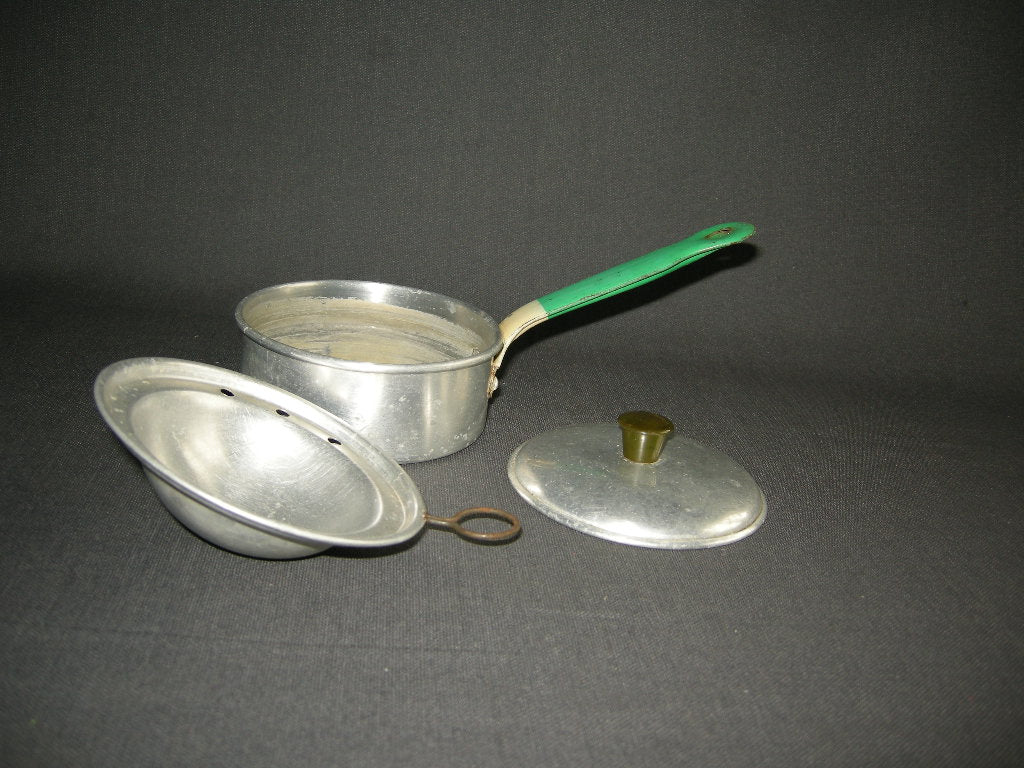 brocante diverse 012. eierenpoacher