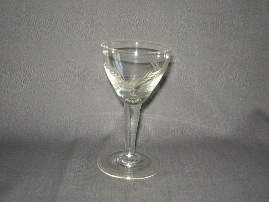 gebruikt glas / kristal glazen 012 b. 5 glaasjes O6,5 cm.