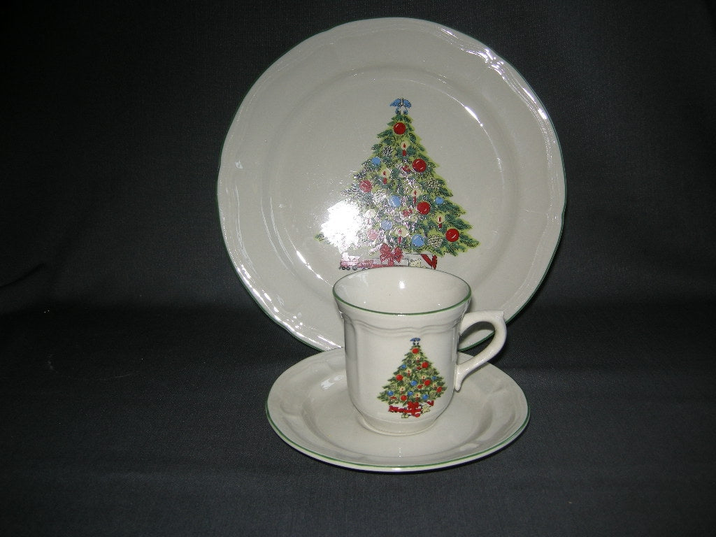 diverse Kerst 013. borden + kop & schotels