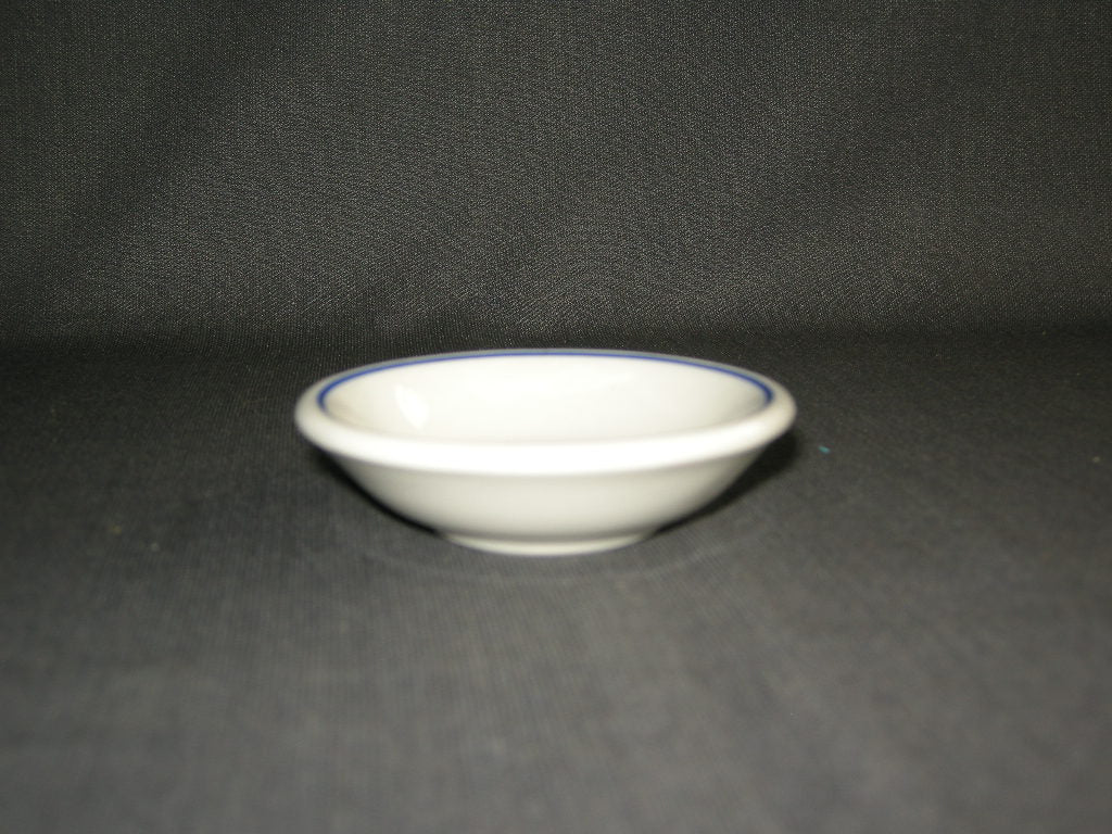 Petrus Regout diverse 013. schaaltje O8 cm.