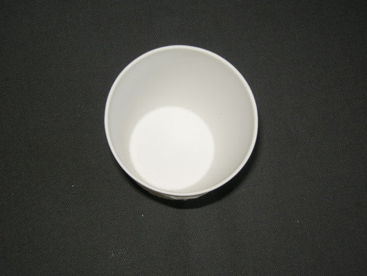diverse serviesdelen 001. mat witte beker / vaasje met uil