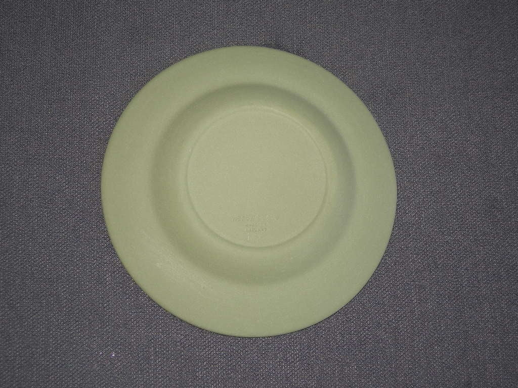 Wedgwood Jasperware groen 014. bordje