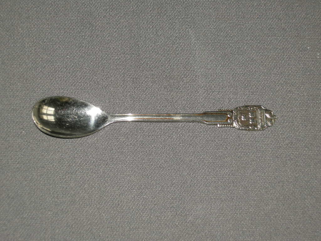 Gero Zilmeta diverse bestekdelen 014. lepeltje "Breda" 11,8 cm.