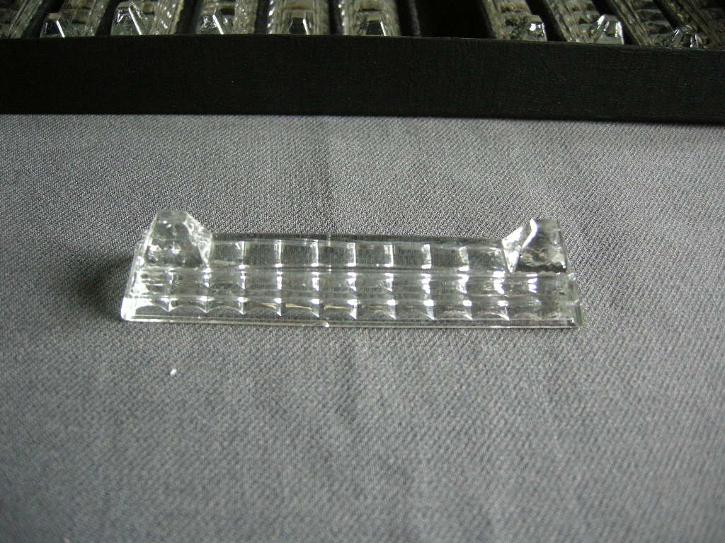 glas - kristal 014. 12 messenleggers in originele doos