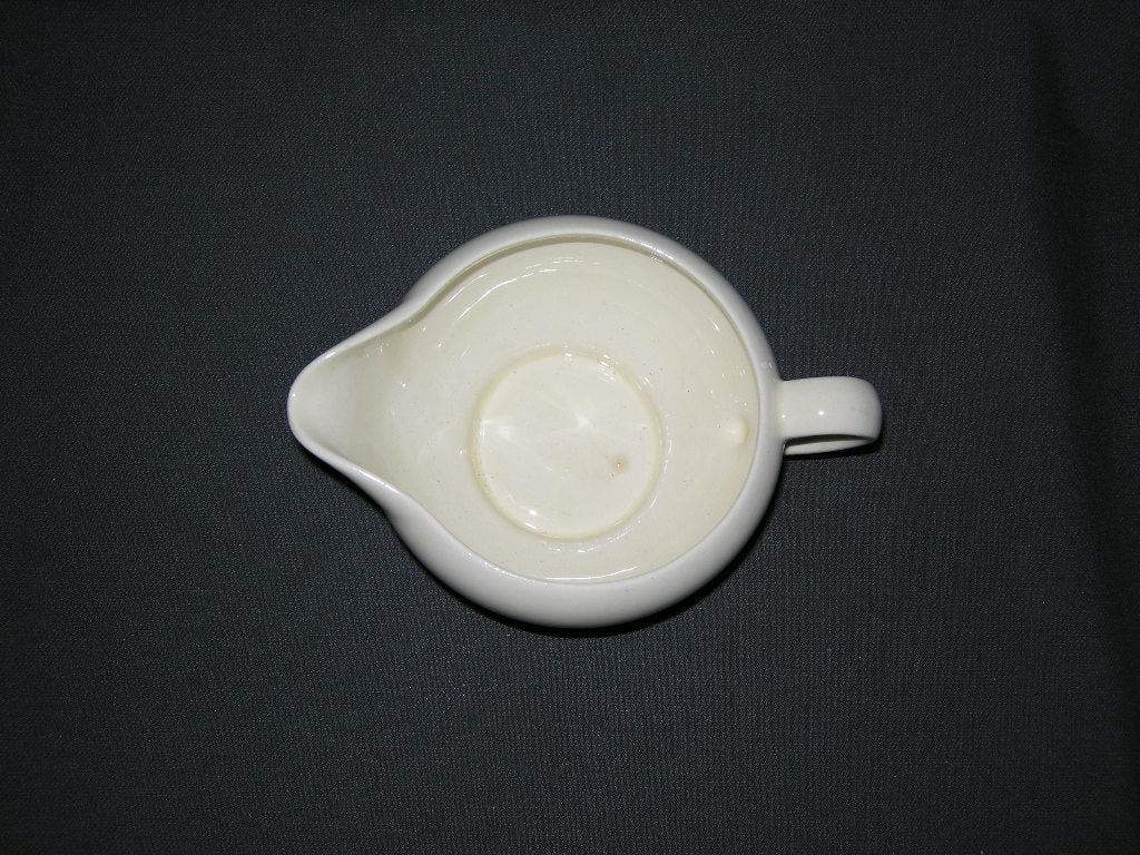 Societe Ceramique roomwit 015. melkkannetje