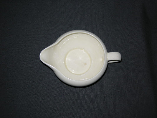 Societe Ceramique roomwit 015. melkkannetje