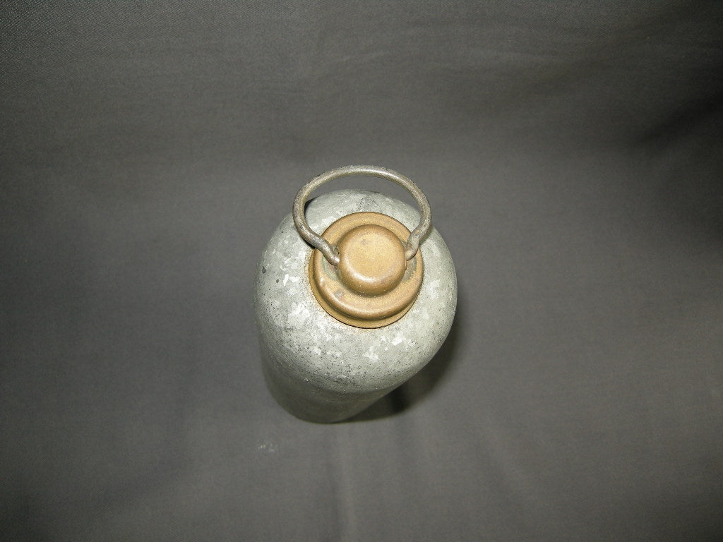 brocante diverse 015. metalen warmhoudkruik