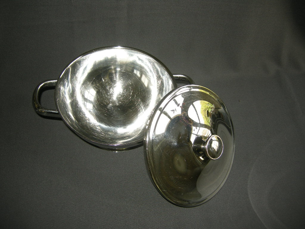 roestvrijstaal 015. dekschaal O20,5 cm.