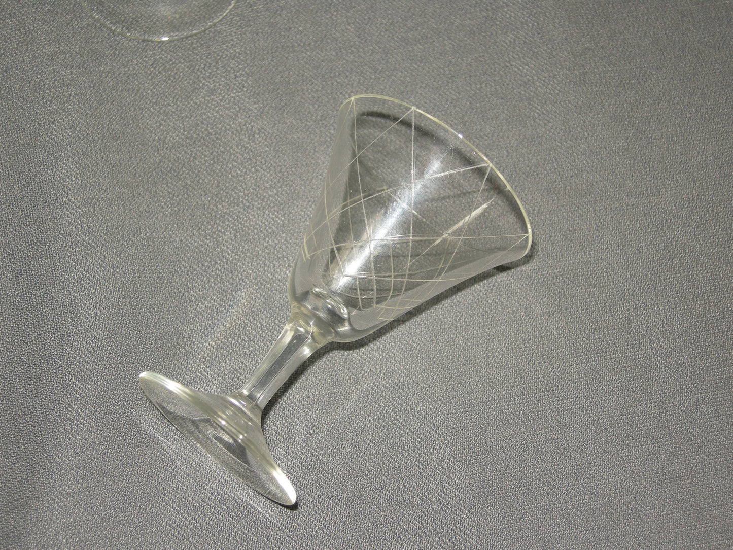 gebruikt glas / kristal glazen 015 c. 3 borrelglazen