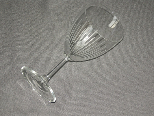 gebruikt glas / kristal glazen 016. wijnglas