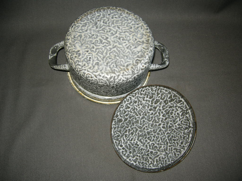 emaille grijs gewolkt 016. 3-delige pannenset
