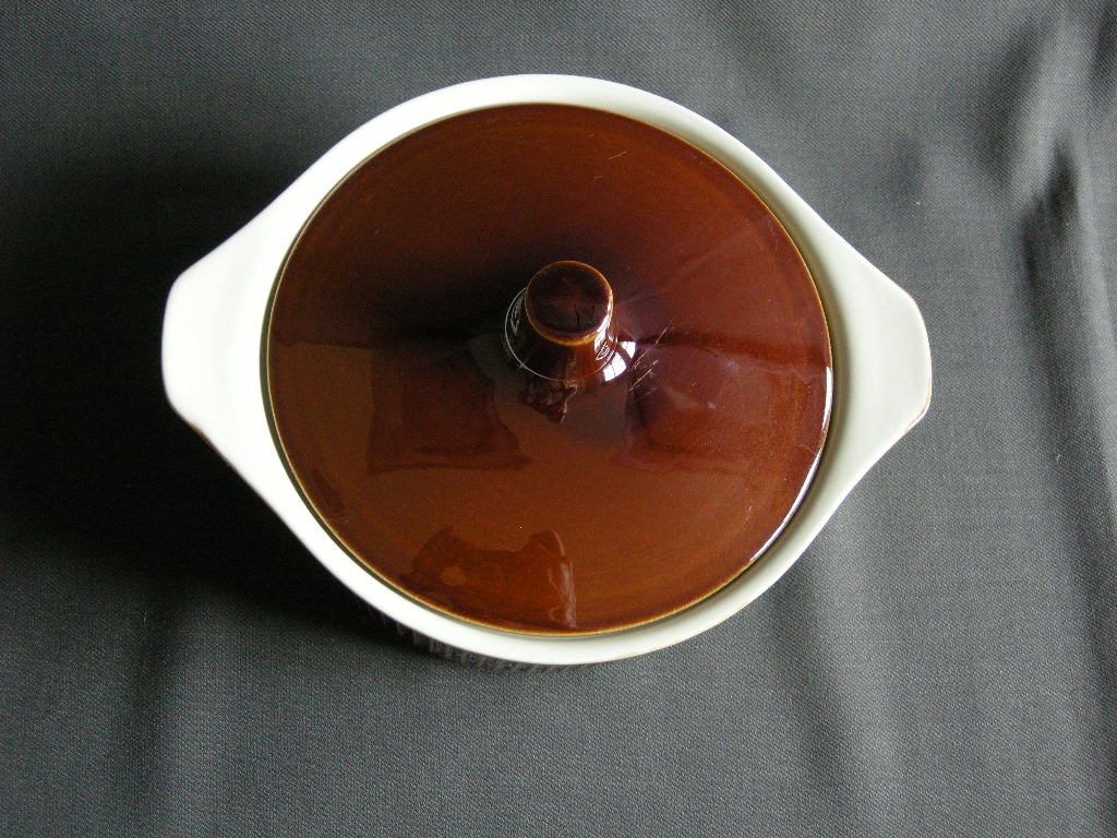 Villeroy & Boch Brown Ribbed dekschaal nr. 4