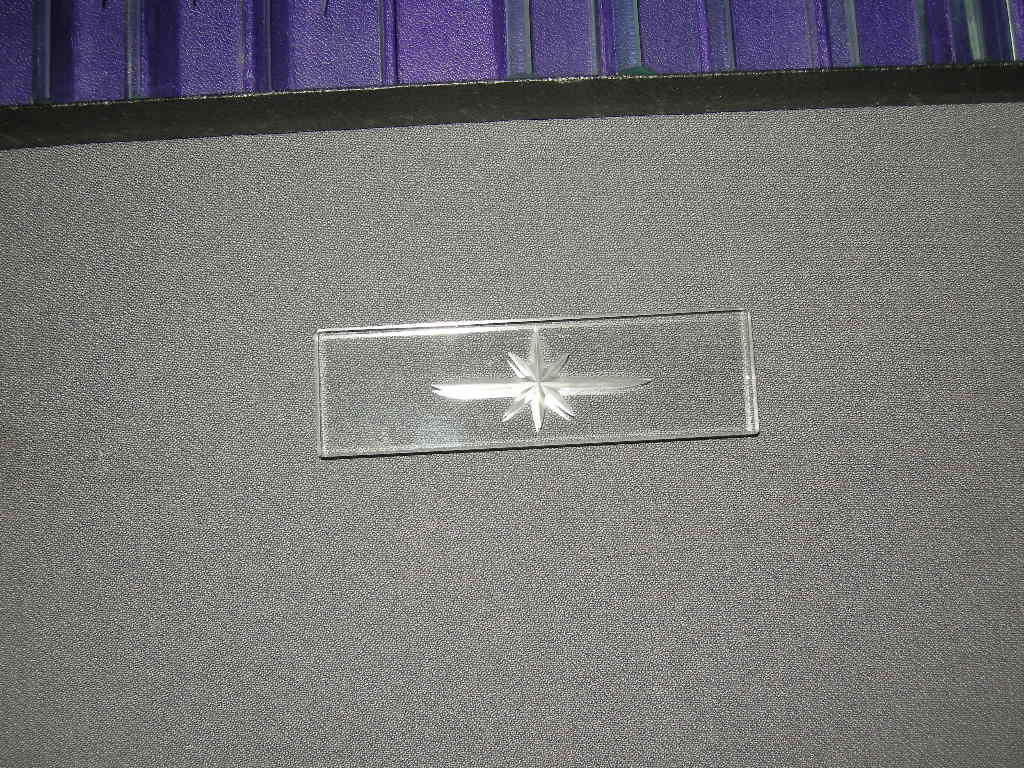 glas - kristal 018. 12 messenleggers in originele doos