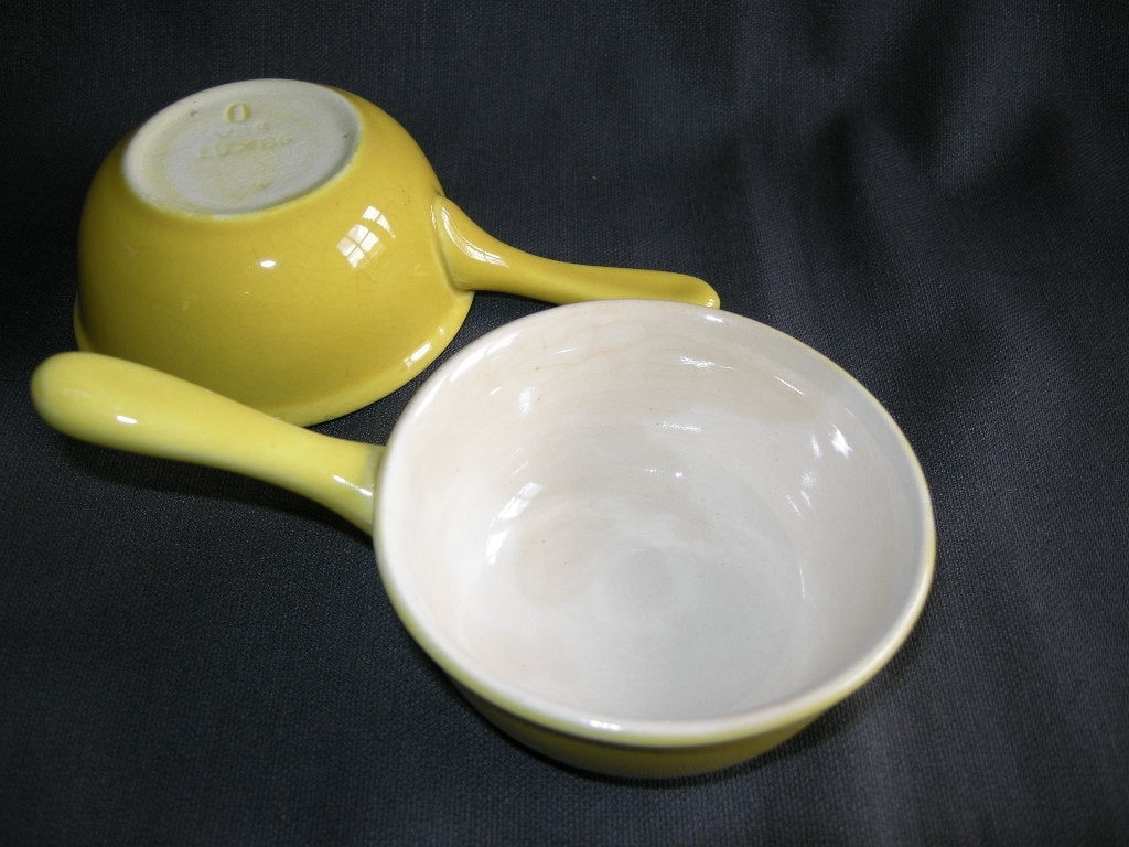 Villeroy & Boch fel geel 019. 2 steelschaaltjes