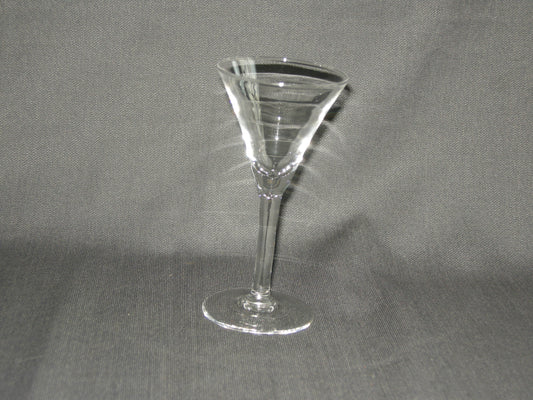 gebruikt glas / kristal glazen 020. 5 borrelglaasjes