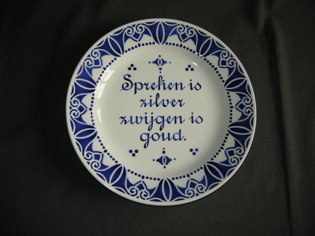 Societe Ceramique diverse 023. spreekwoordenbord "spreken is zilver ... "