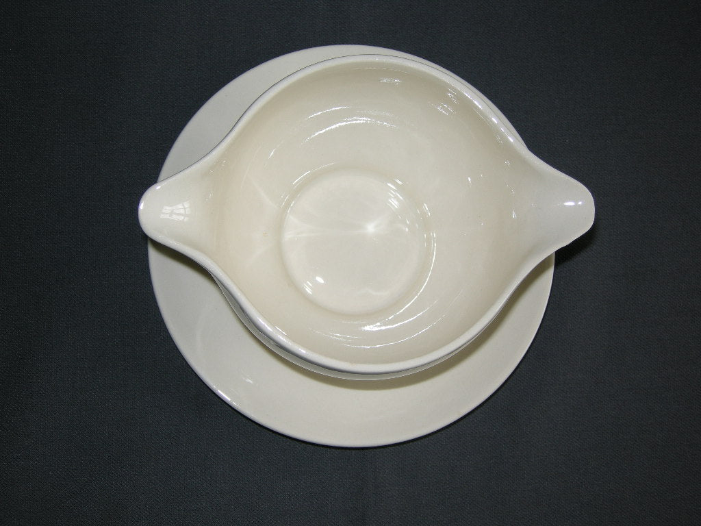 Petrus Regout roomwit 024. sauskom