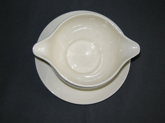 Petrus Regout roomwit 024. sauskom