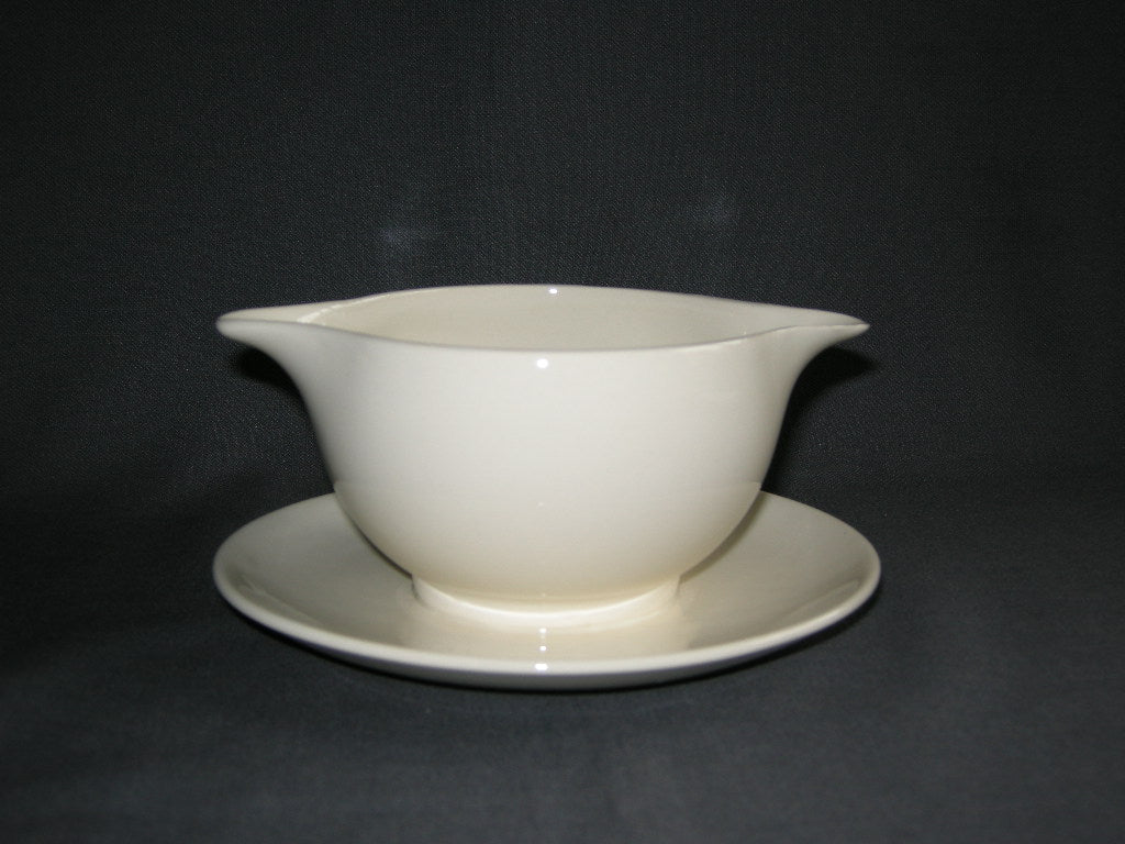 Petrus Regout roomwit 024. sauskom