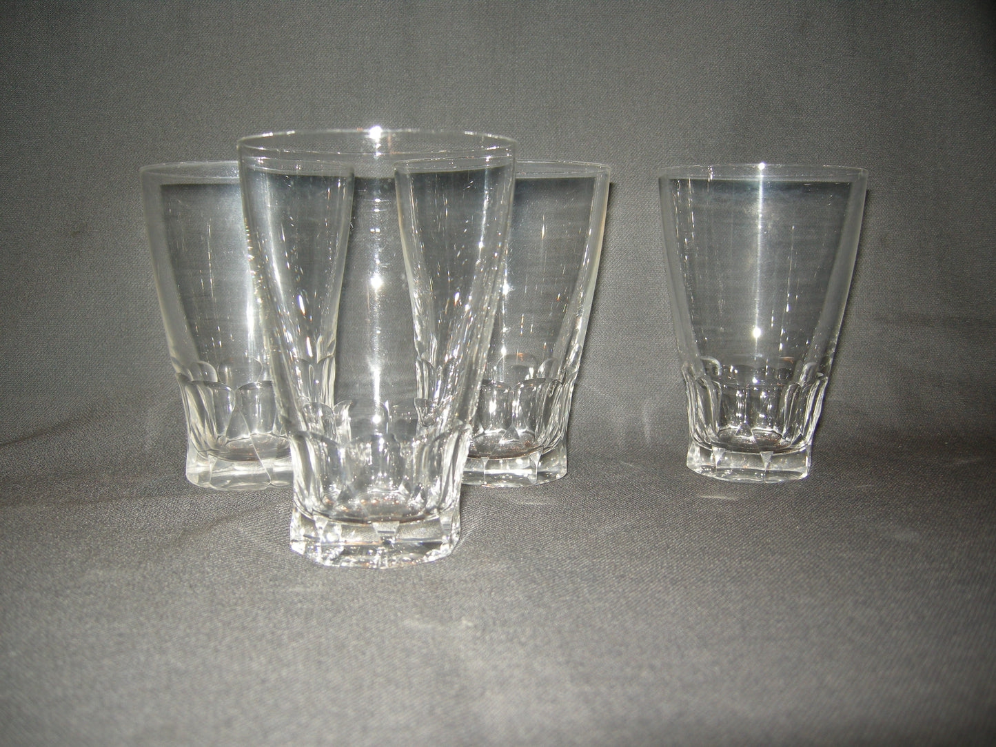 gebruikt glas / kristal glazen 025 a. 4 waterglazen