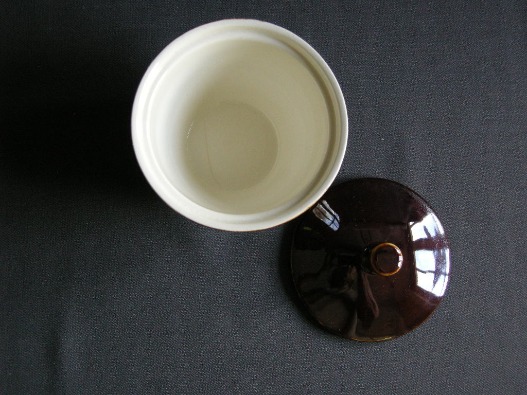 Villeroy & Boch bruin 026. suikerpot