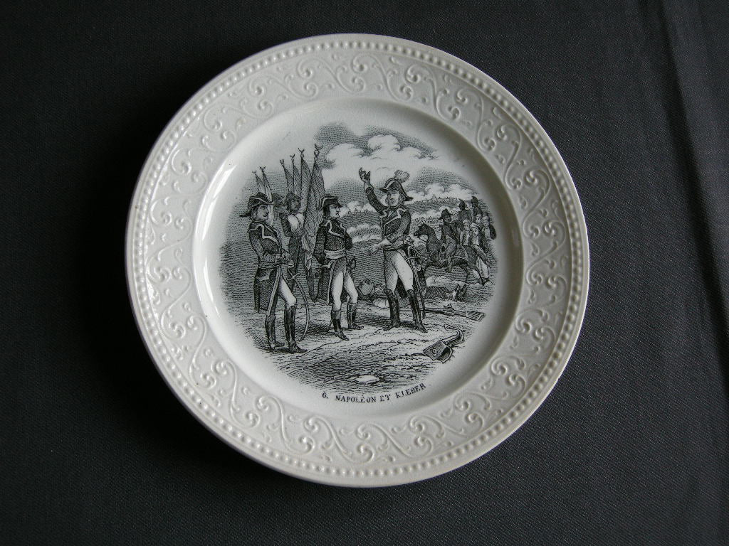 Societe Ceramique Napoleon wit bord nr. 6. Napoleon et Kleber