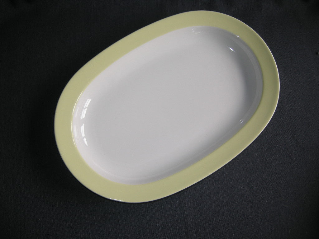 Petrus Regout / Royal Sphinx pastel geel 031. vleesschaal Desiree