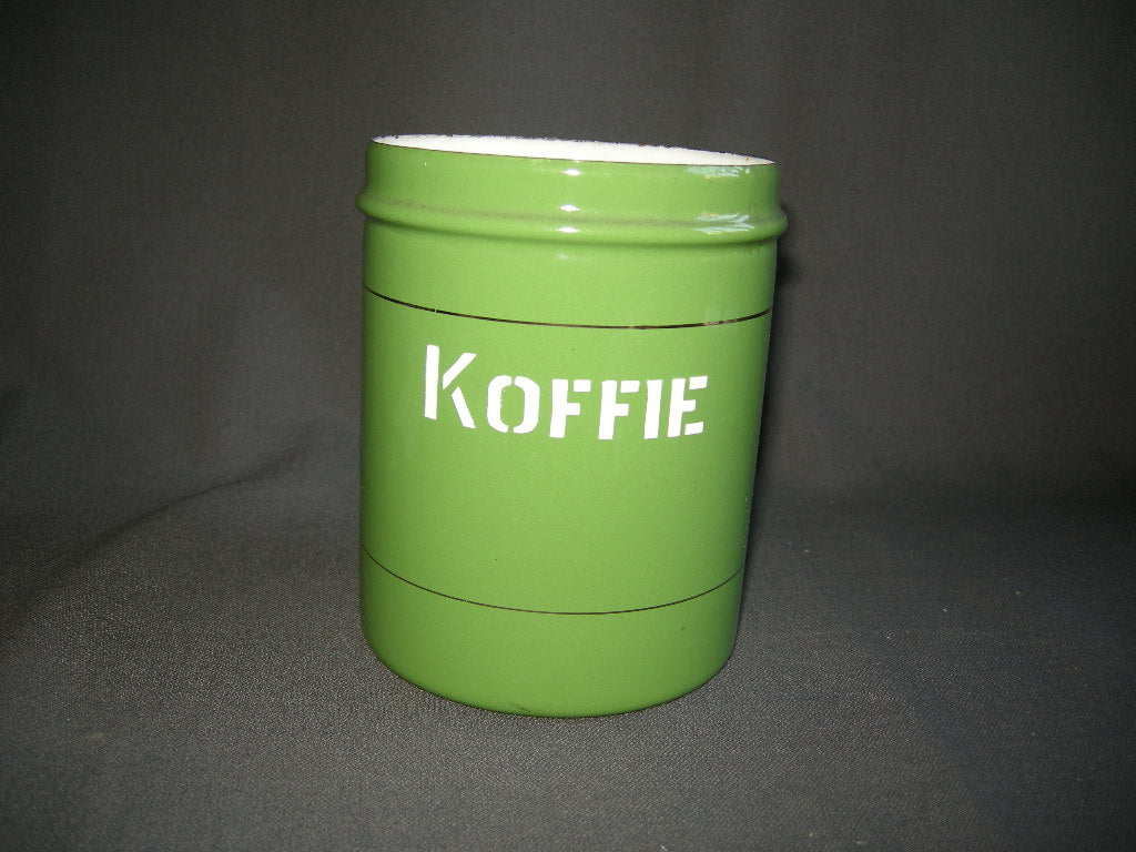 emaille resedagroen 033. voorraadbussen koffie - thee - suiker
