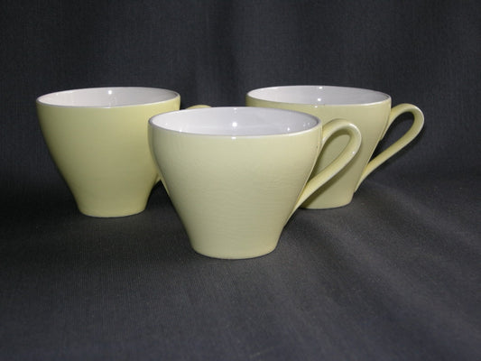 Petrus Regout / Royal Spinx pastel geel 044. losse kopjes