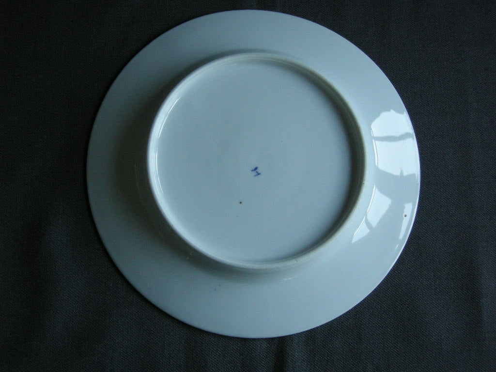 diverse Blau Saks 050. 2 ontbijtborden, doorsnee 19 cm.