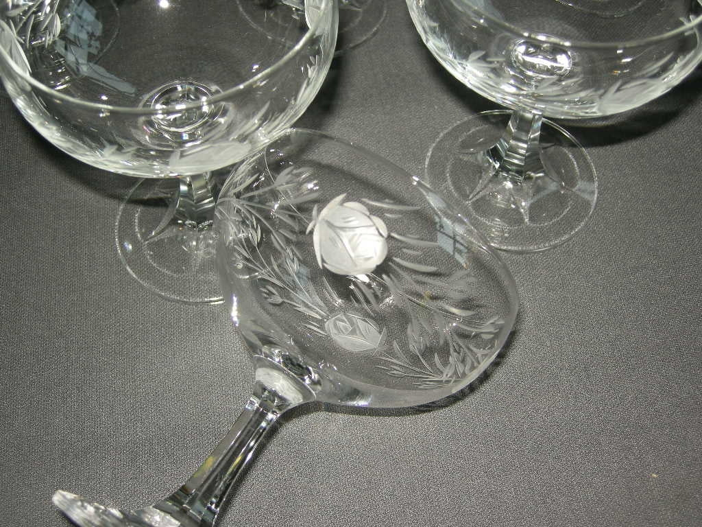 gebruikt glas / kristal glazen 050. 6 grote coupes