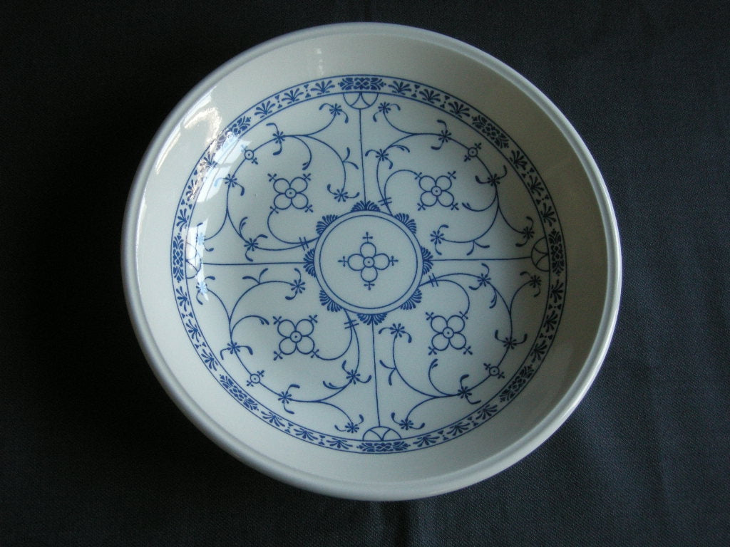 diverse Blau Saks 054. Biltons, 1 diner- + 1 soepbord
