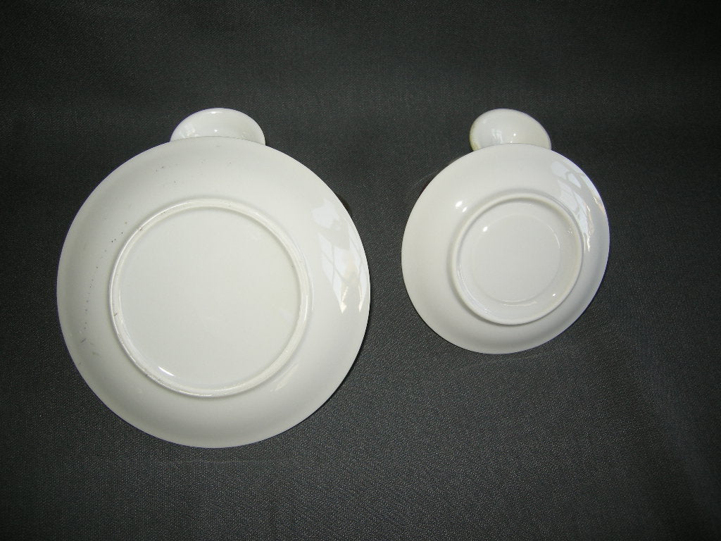 diverse serviesdelen 062. 2 kop & schotels parelmoer