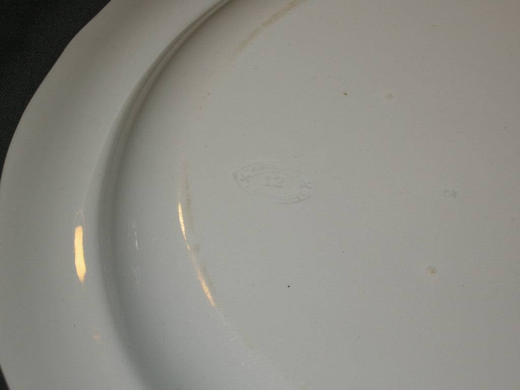 Petrus Regout Wellington 010. schaal rond