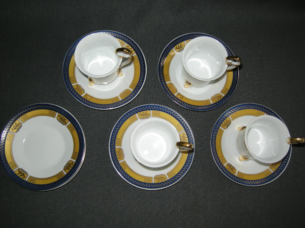 diverse 157. Yusui, espressokop & schotels