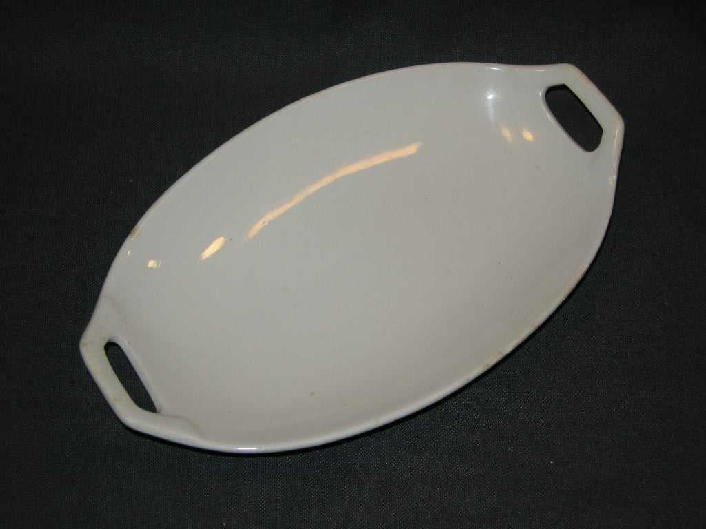 Petrus Regout wit 028. vleesschaaltje