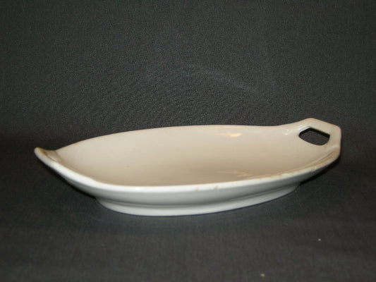 Petrus Regout wit 028. vleesschaaltje