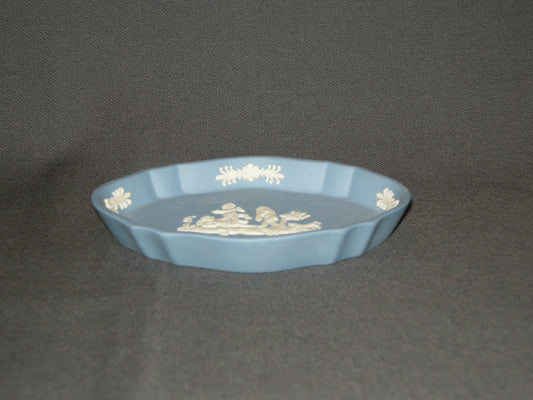 Wedgwood Jasperware blauw 029. schaaltje ovaal