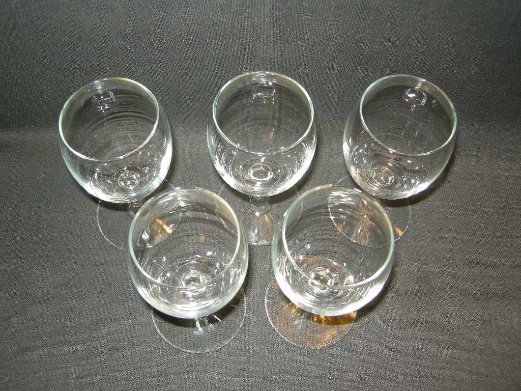 gebruikt glas / kristal glazen 368 5 glazen met geslepen been